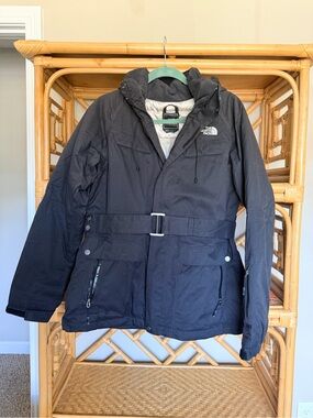 The North Face Hyvent Black Insulated Ski Jacket and Ski Pants